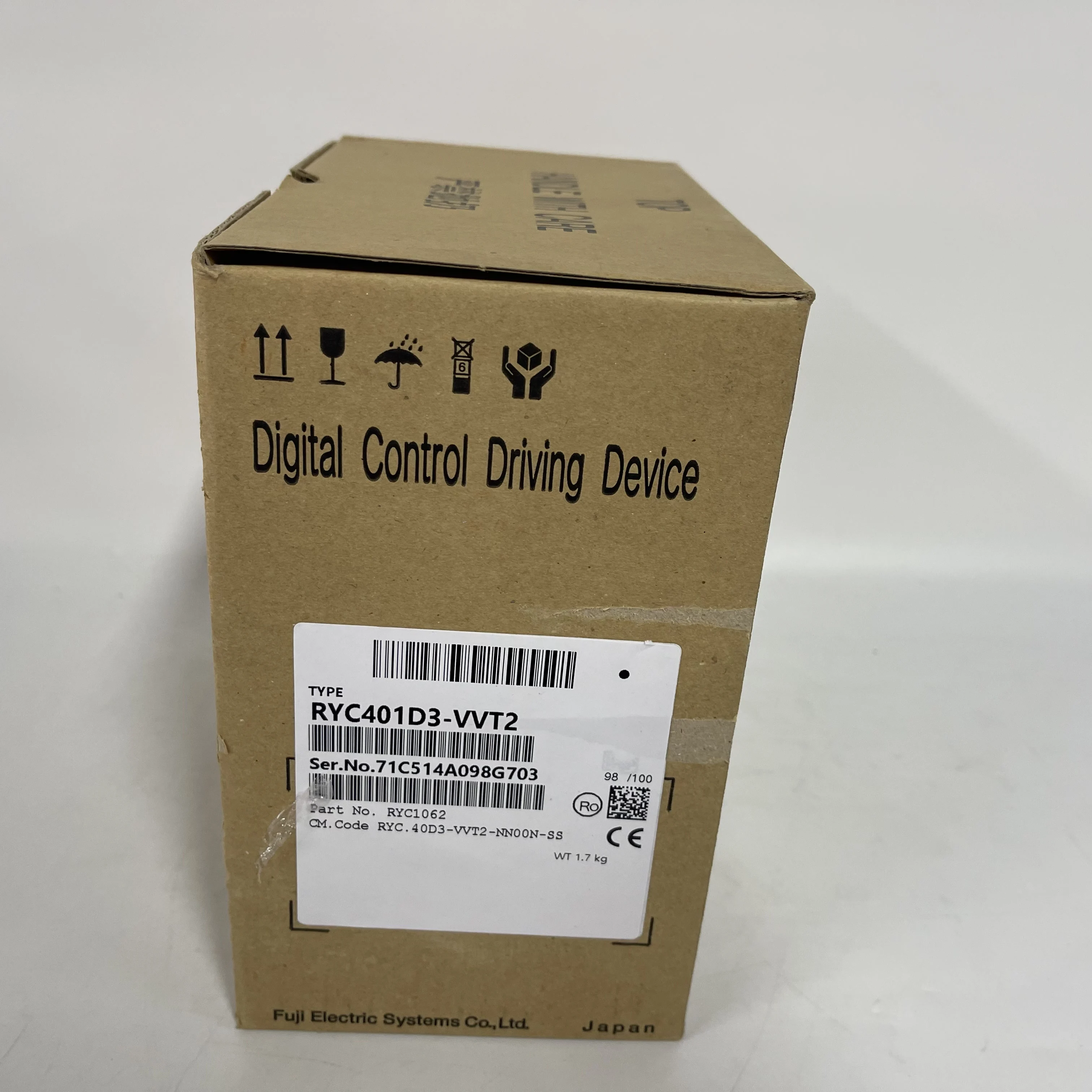 Fuji Electric Digital Control Driving Device Servo Driver RYC401D3-VVT2