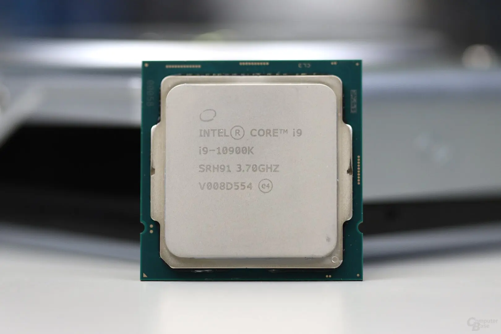 Процессор интел 9. Процессор Intel Core i5-10600k. Процессор Intel Core i5-10600k OEM. I5 10600k. Intel i9 10900k.