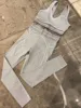 Grigio-chiaro