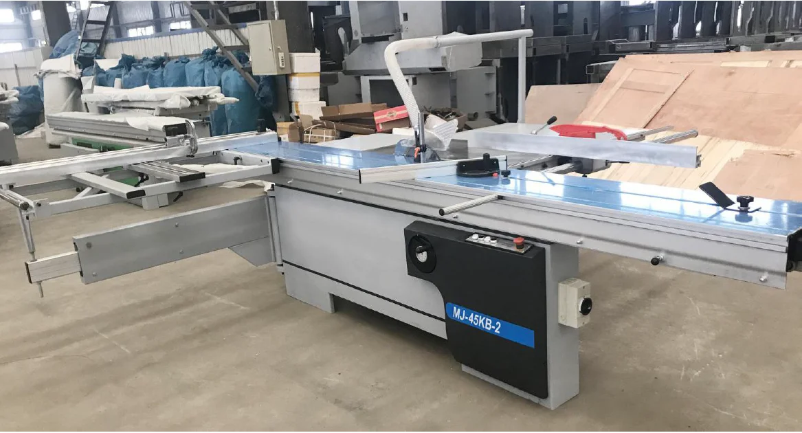 Altendorf Sliding Table Panel Saw for Woodworking Cutting