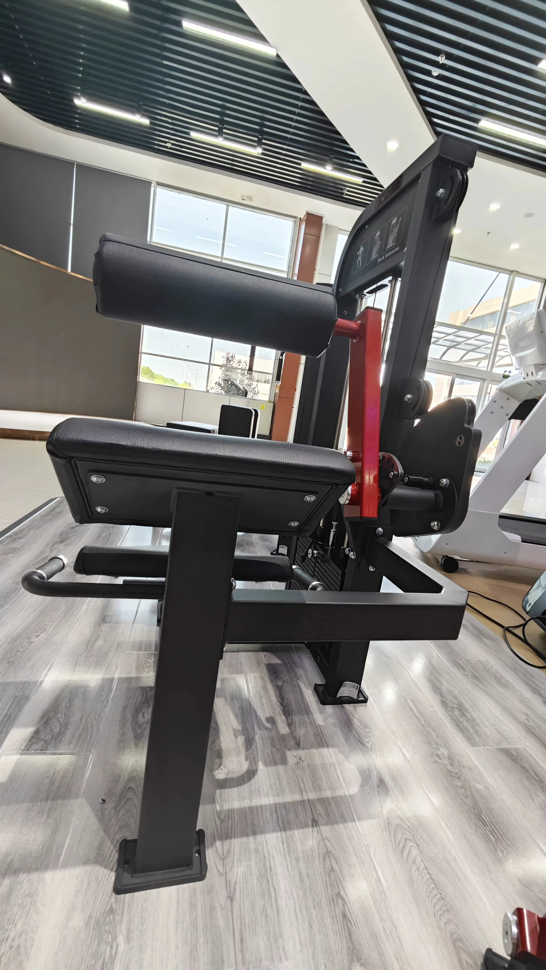 New Training Back Abdominal Muscles Exercise Gym Chest Press