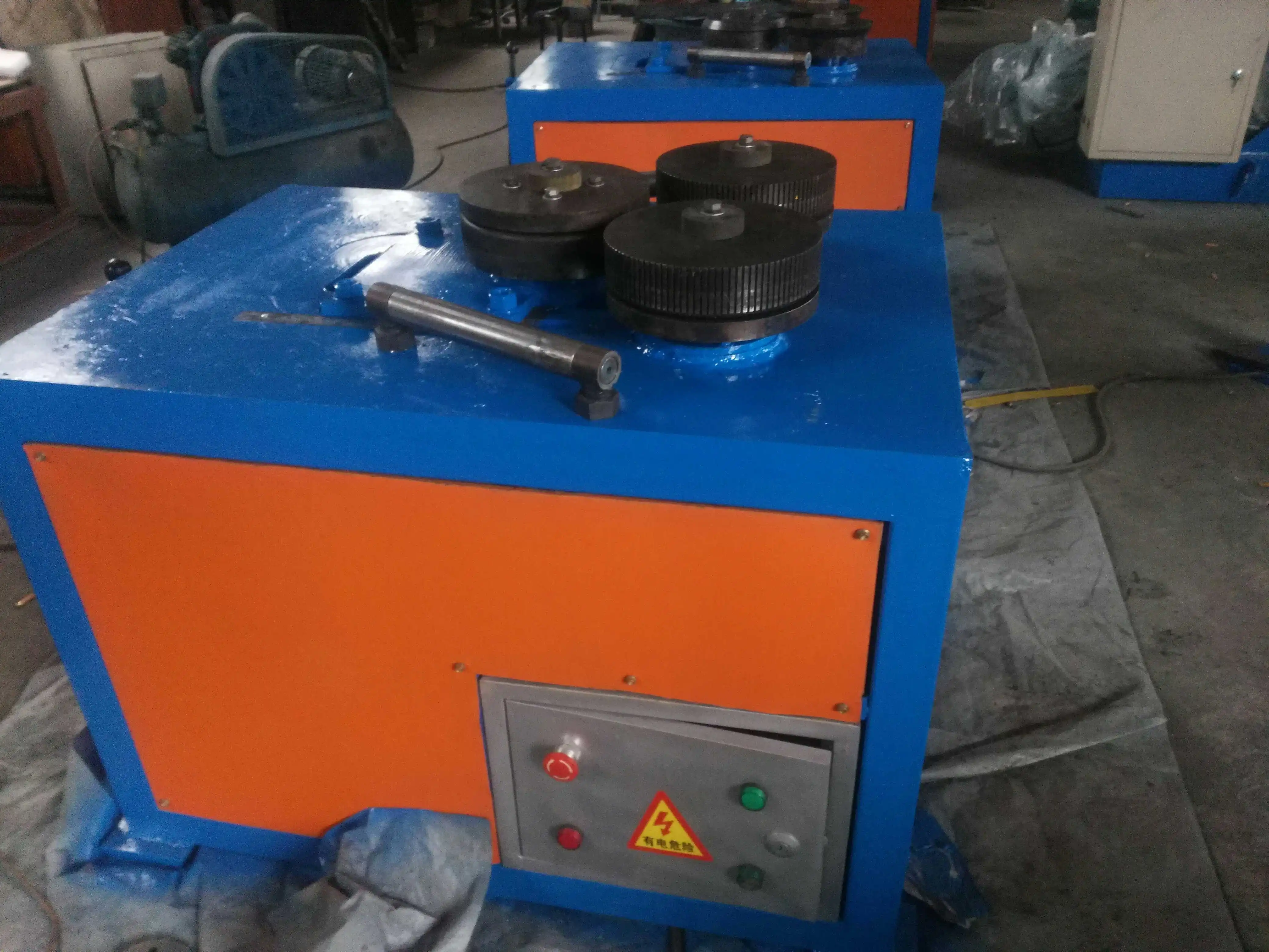 Three-roll Profile Bending Machine Angle Steel Flat Iron 3-axis Disc Machine Type 20 Three-roll Profile Winding Machine