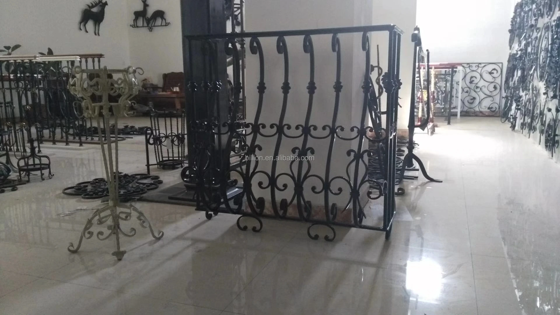Powder Coated Wrought Iron Entry Gate Design for Garden Courtyard Backyard