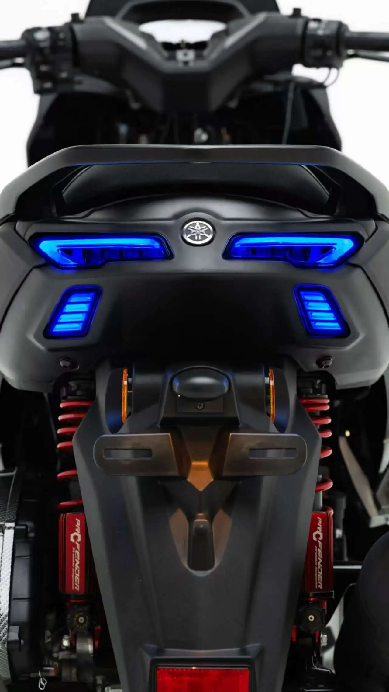 ヤマハ新型 NMAX LEDテールライト 2025 2026 JPA NMAX 155 2025 Tail Light - LED Stop Lamp for Yamaha