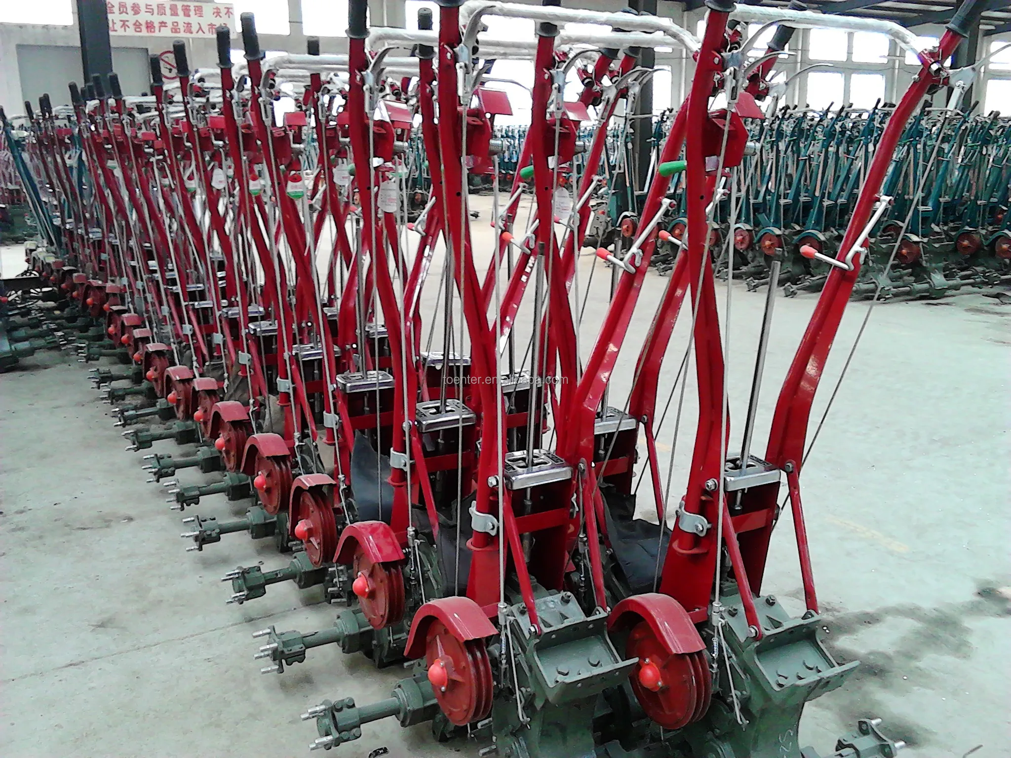 TOENTER中国ウォーキングトラクター18 HP 2WDギアドライブモーター