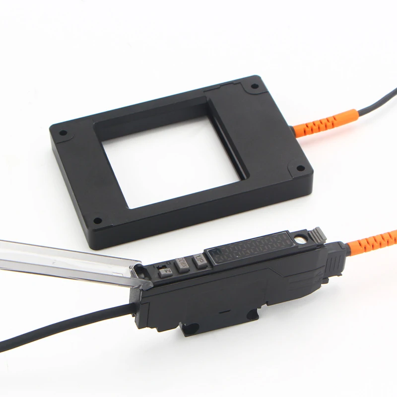 Optics Inmotion Connector Rectangular GTRIC Fiber Optical Amplifier Sensor - NPN/PNP Rectangular Motion ...