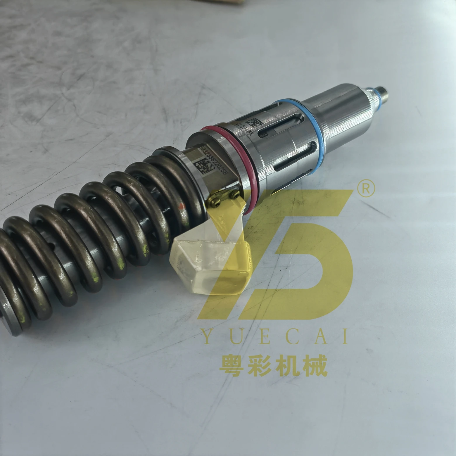 Yue Cai Diesel Common Rail Diesel Fuel Injector 359-4020 3594020 for Excavator 735B 740B C15 Fuel Injector