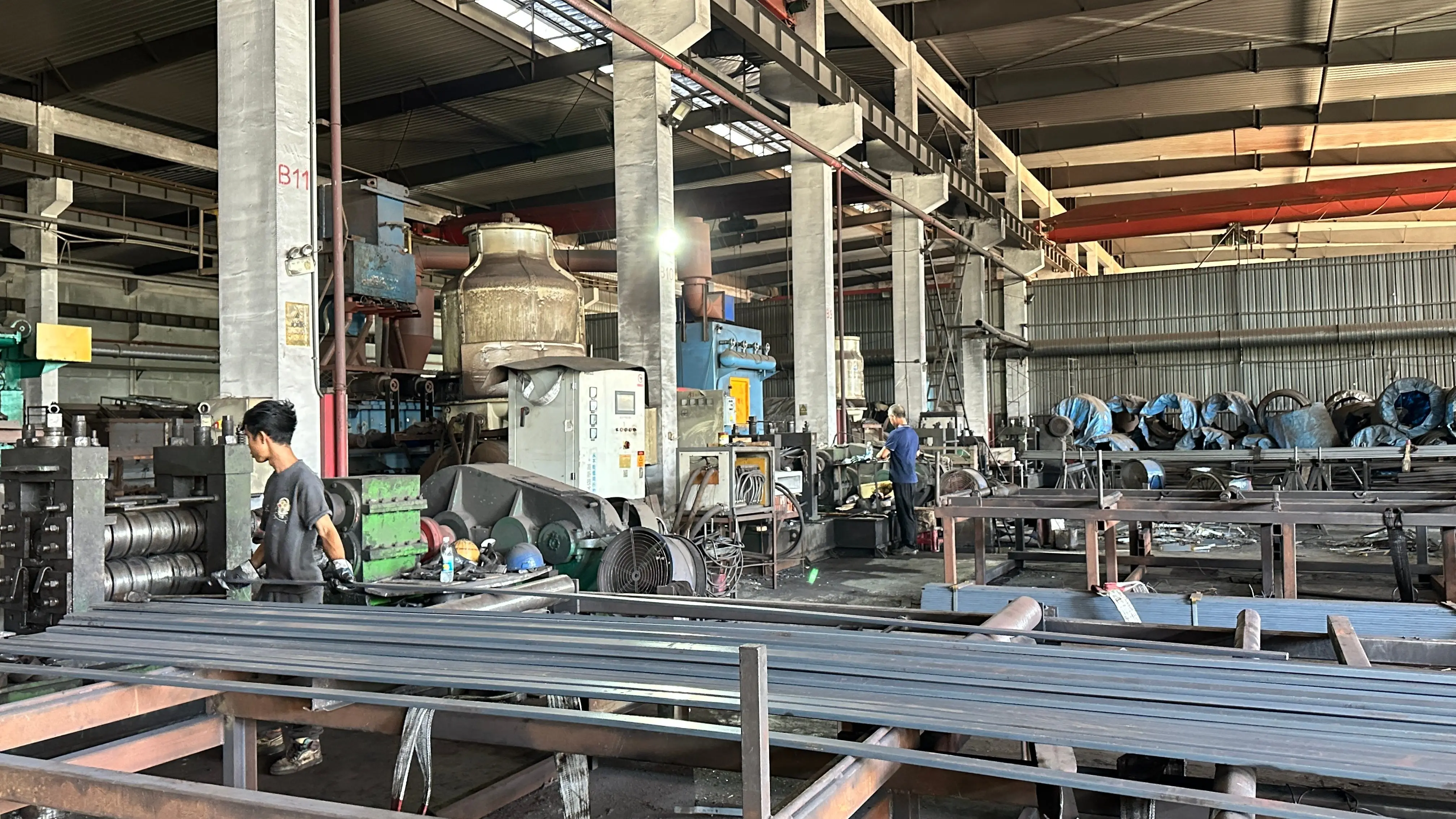 Specializing in Production of Cold-drawn Special-shaped Steel Non-standard Steel details