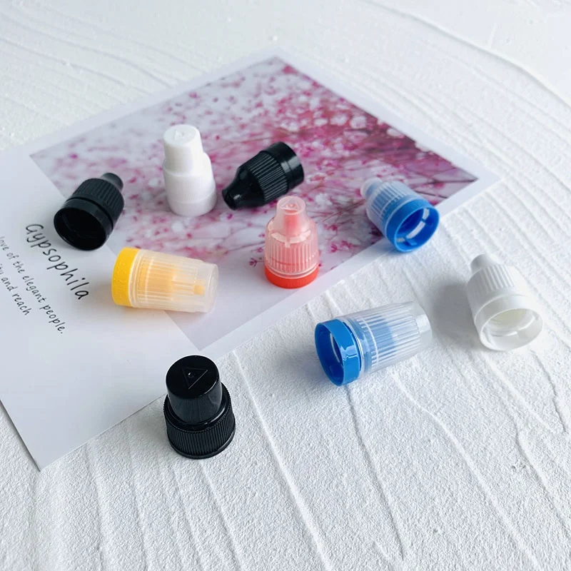 Different Types of Plastic Caps With Inner Plugs for Packaging Liquid Droplets in Plastic Bottles