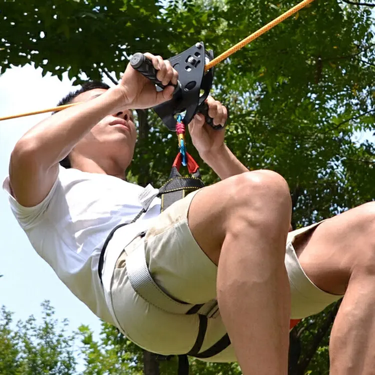 
Уличные детские аттракционы приключения на высоте с застежкой-молнией перекрестный шкив ручная двухосевая троса скользящий стальной кабель черный 