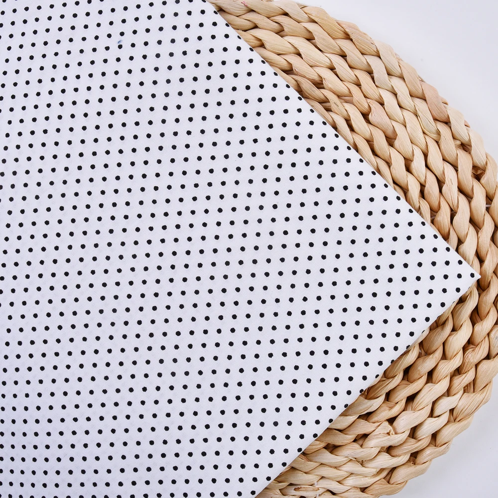 product classic  designs light weight in soft hand feeling woven  fabric  pure  cotton  printing fabric for clothes-4