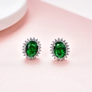 Fashionable 925 Sterling Silver Rhodium Plating Aaa Crystal Emerald Ladies Earrings