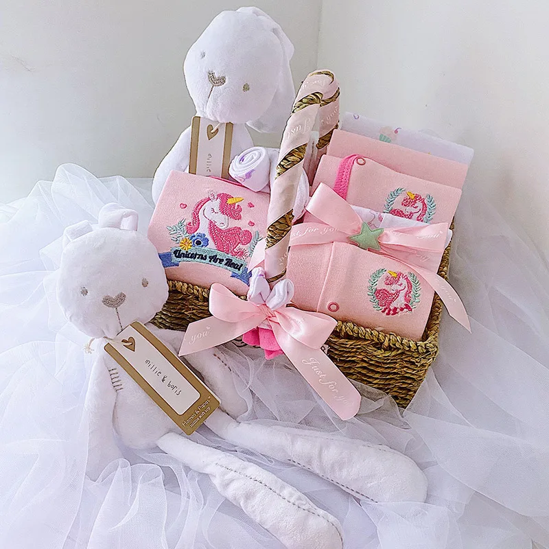 Wholesale 100% Cotton Newborn Babywear Gift Sets Girls Hot Balloon Infant New Born Gift Box Sets for Summer and Spring supplier