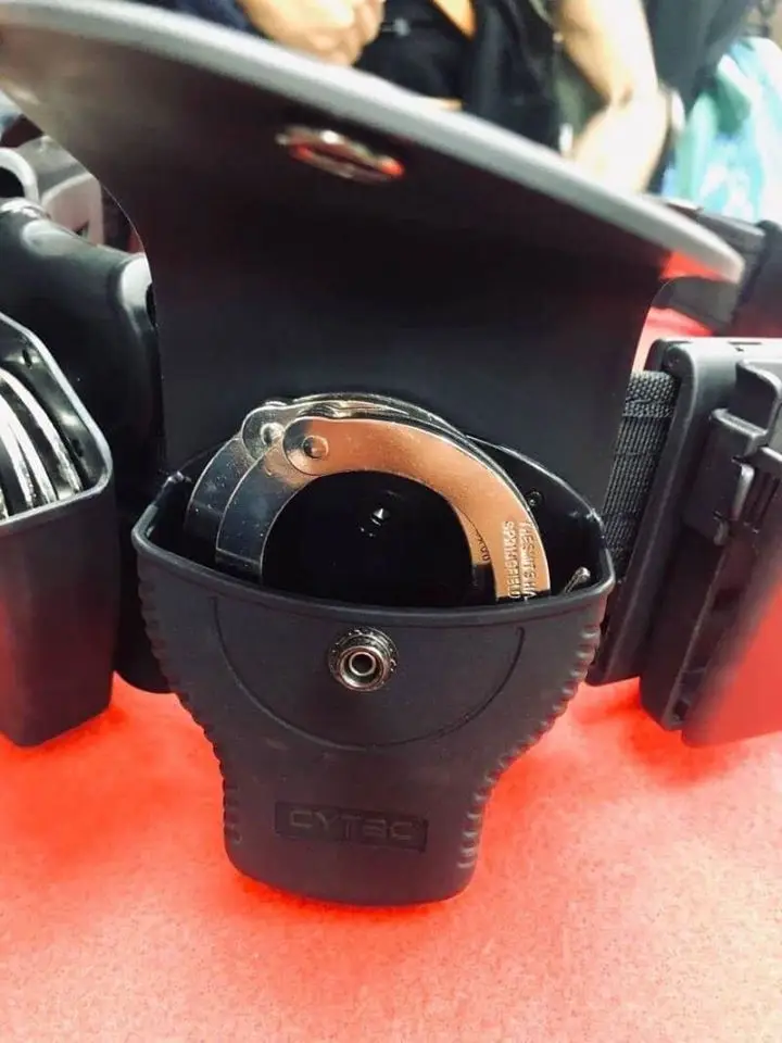Cytac For Standard Handcuffs Law Enforcement Handcuff Cases Buy Cytac