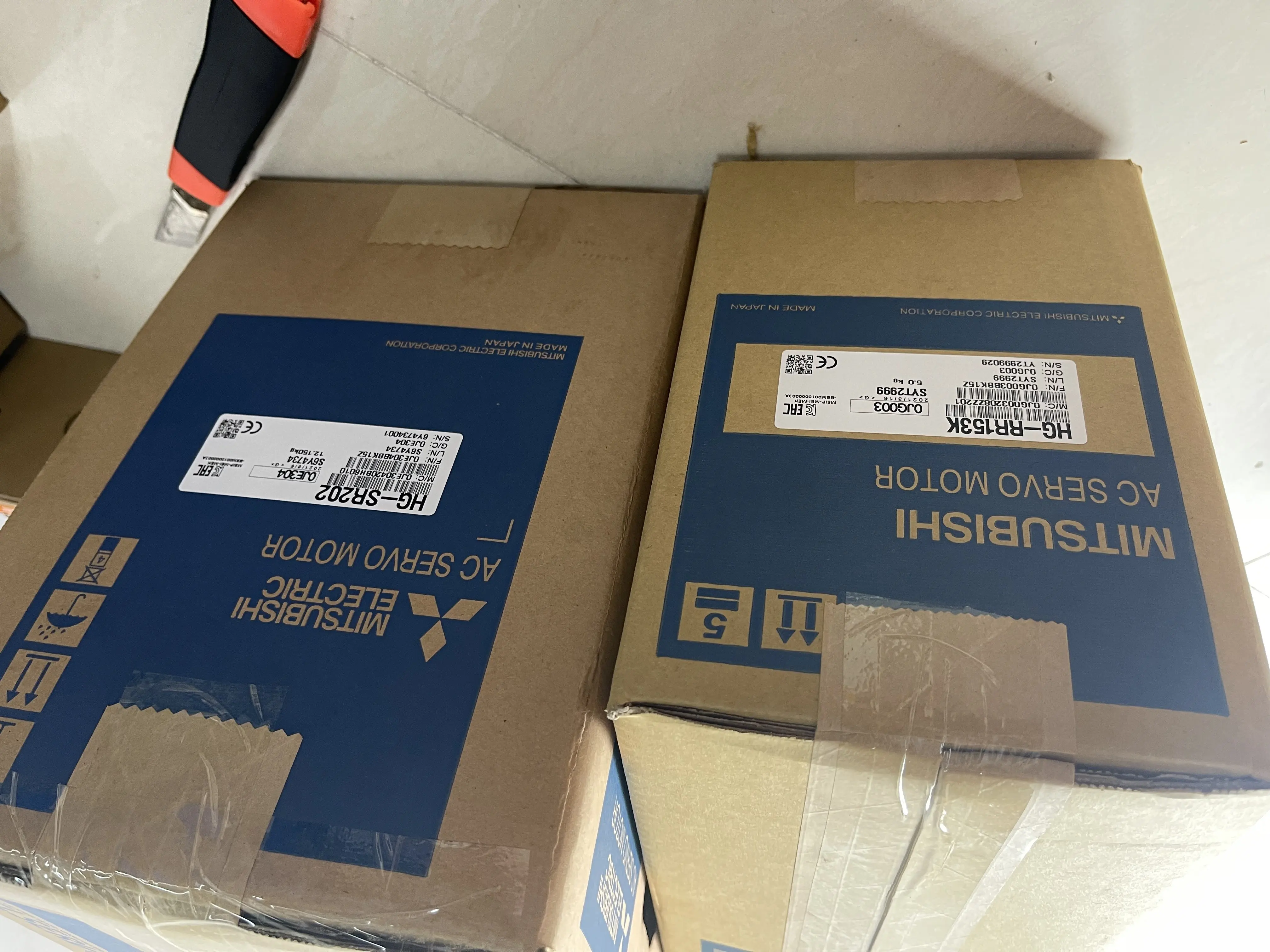 Mitsubishi AC Servo Motor HG-RR153K HG-SR202