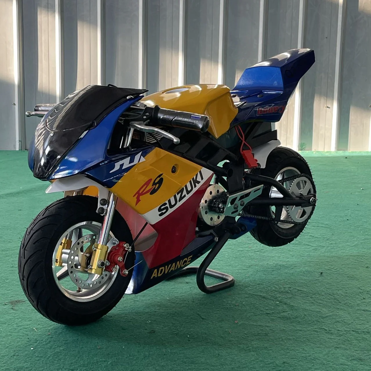 49CC Kids Mini Pocket Bike Fun Safety in Every Ride