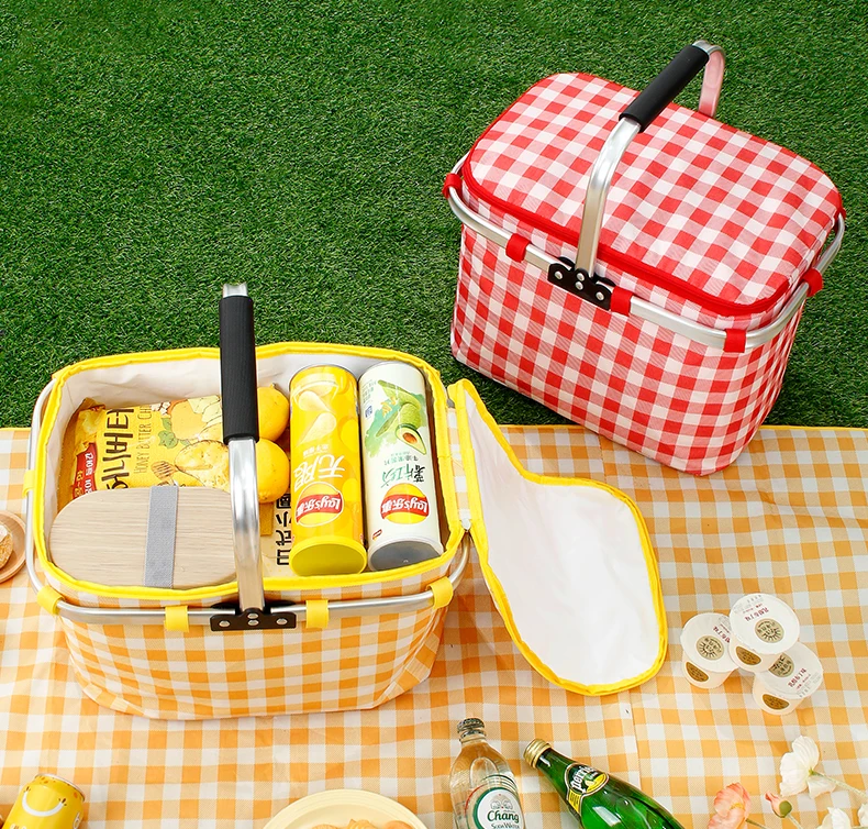 2022 Runhui Customize Logo Stock Picnic Basket High Quality With Wine