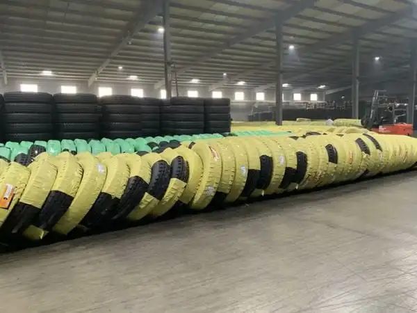 CHEAP PRICE QUALITY USED TRUCK TIRES for WHOLESALE EXPORT NOW 825R16 8.25R16 WHEEL RIM 16 INCH