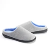 Gris con azul