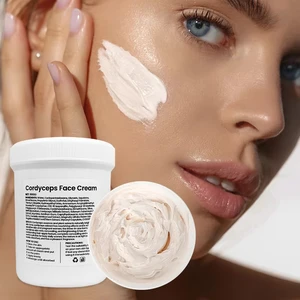 Soothing Whitening Cream Cordyceps Extract Hyaluronic Acid & Centella Asiatica Nourishing Reduces Pigmentation Hydrates Dry Skin