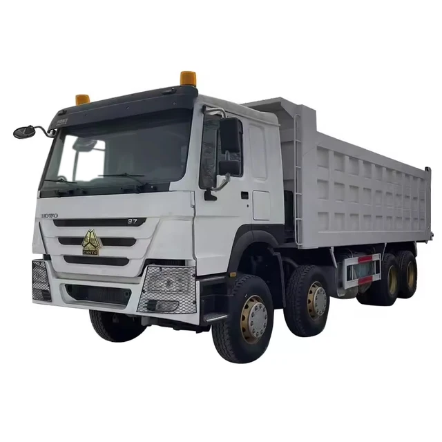 Originally from China's second-hand Sinotruk Howo 371 horsepower diesel 8X4 heavy dump truck