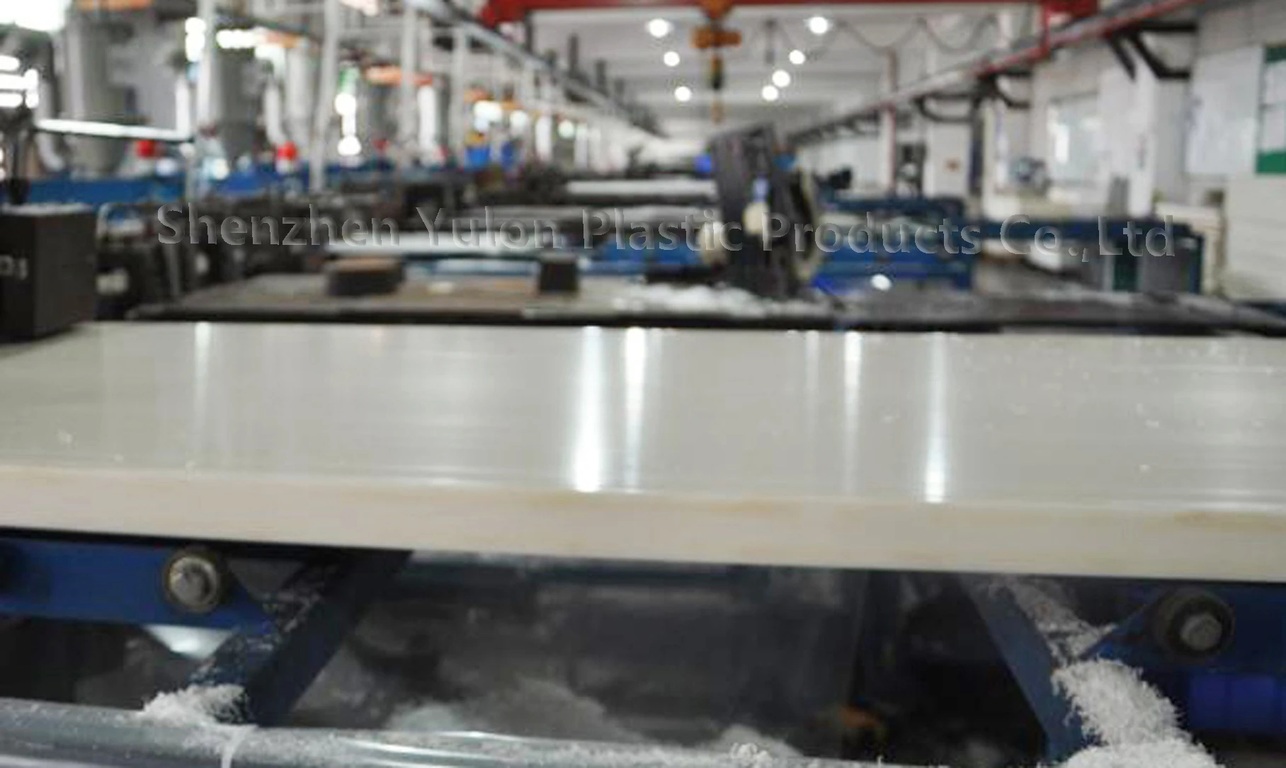 Shenzhen Youshilun Plastic Products Co., Ltd. 1
