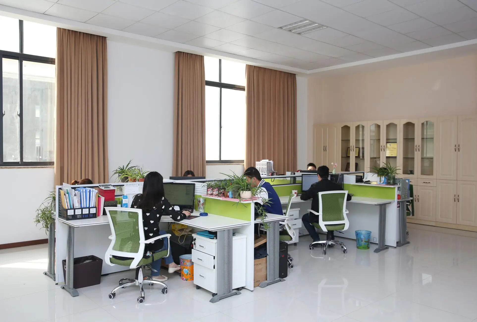 Wuxi Sasson International Trading Co., Ltd.