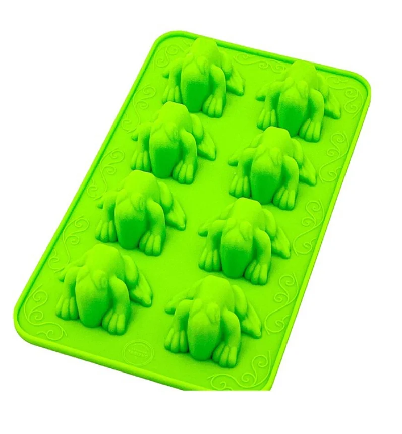 New Food Grade Durable Cute  2 Types Frog Silicone Chocolate Ice Molds 8 Cavity Frog Shaped Silicone Soap Cake Baking Molds