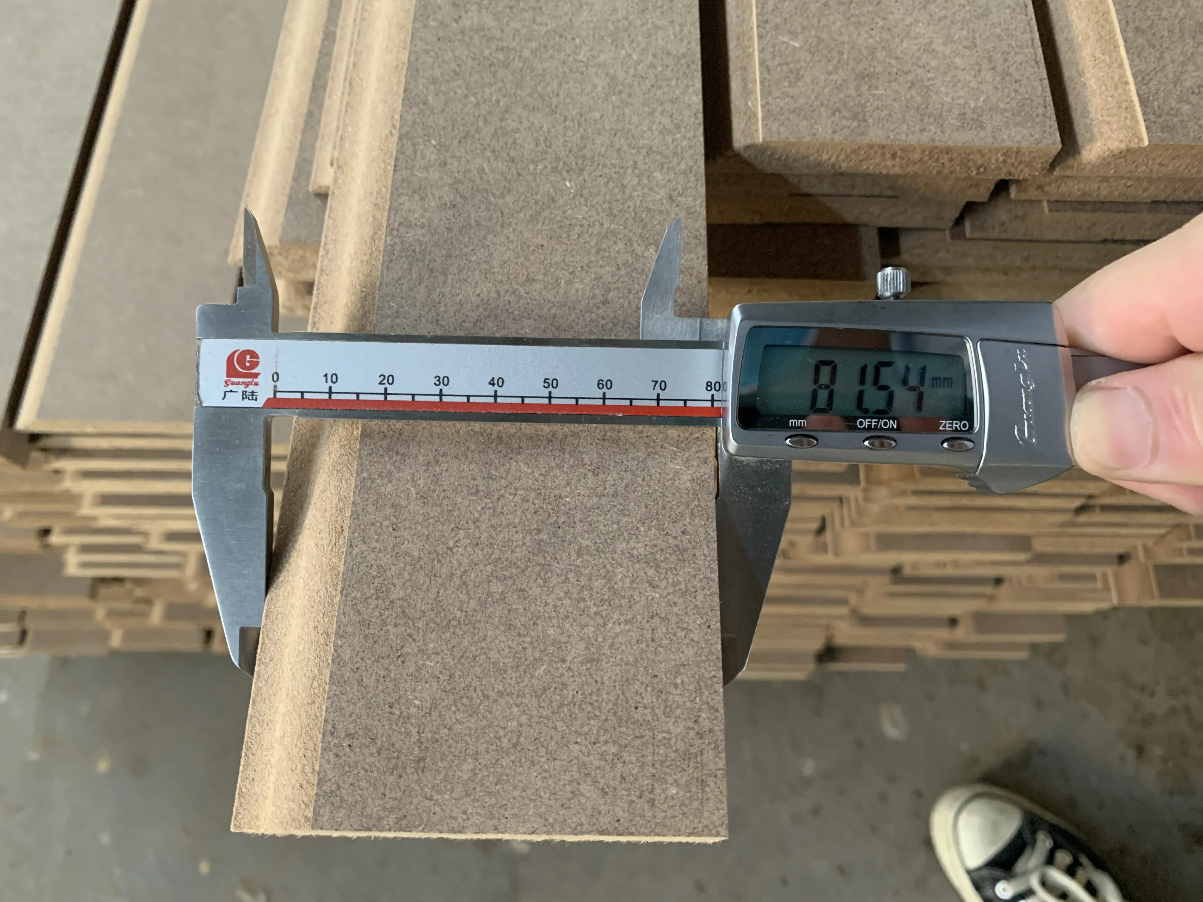 Новое поступление 18 мм доска для скритинга МДФ отделка литье плинтус