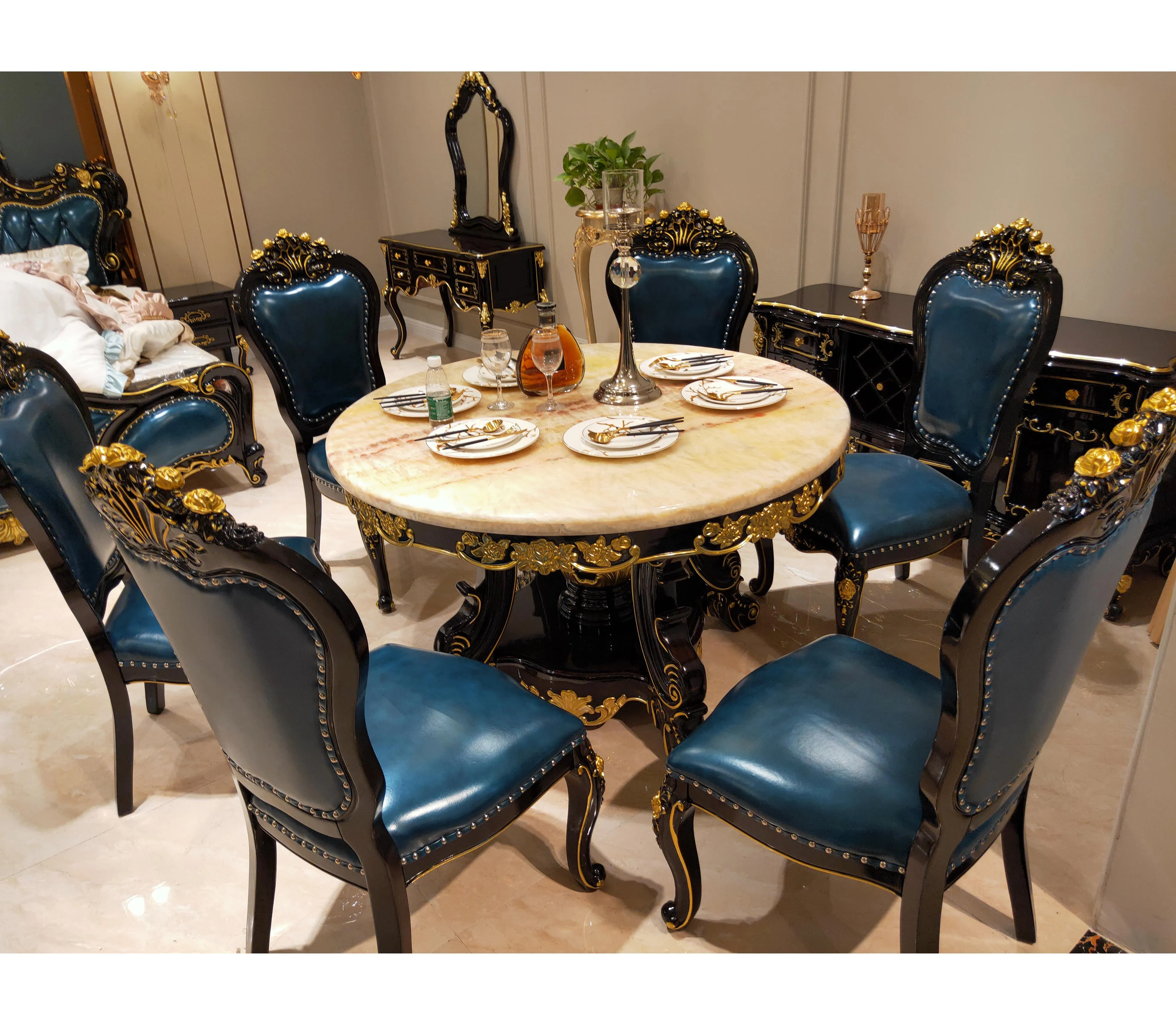 ダイニングテーブル Dining table set ITALY Pakloer Italian style luxury round dining table sets | Wayfair
