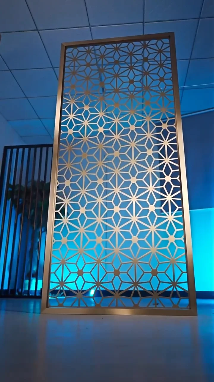 Zb0490 Thailand Style Metal Room Divider Stainless Steel Tube Welded