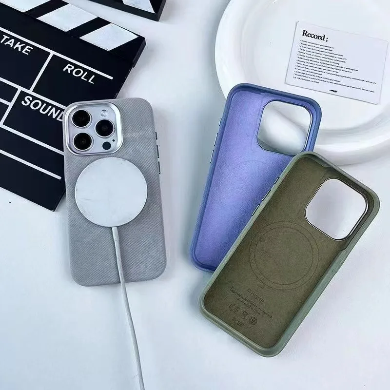 Washed Denim High-Grade Magnetic Shell Cell Phone Case for iPhone 2563