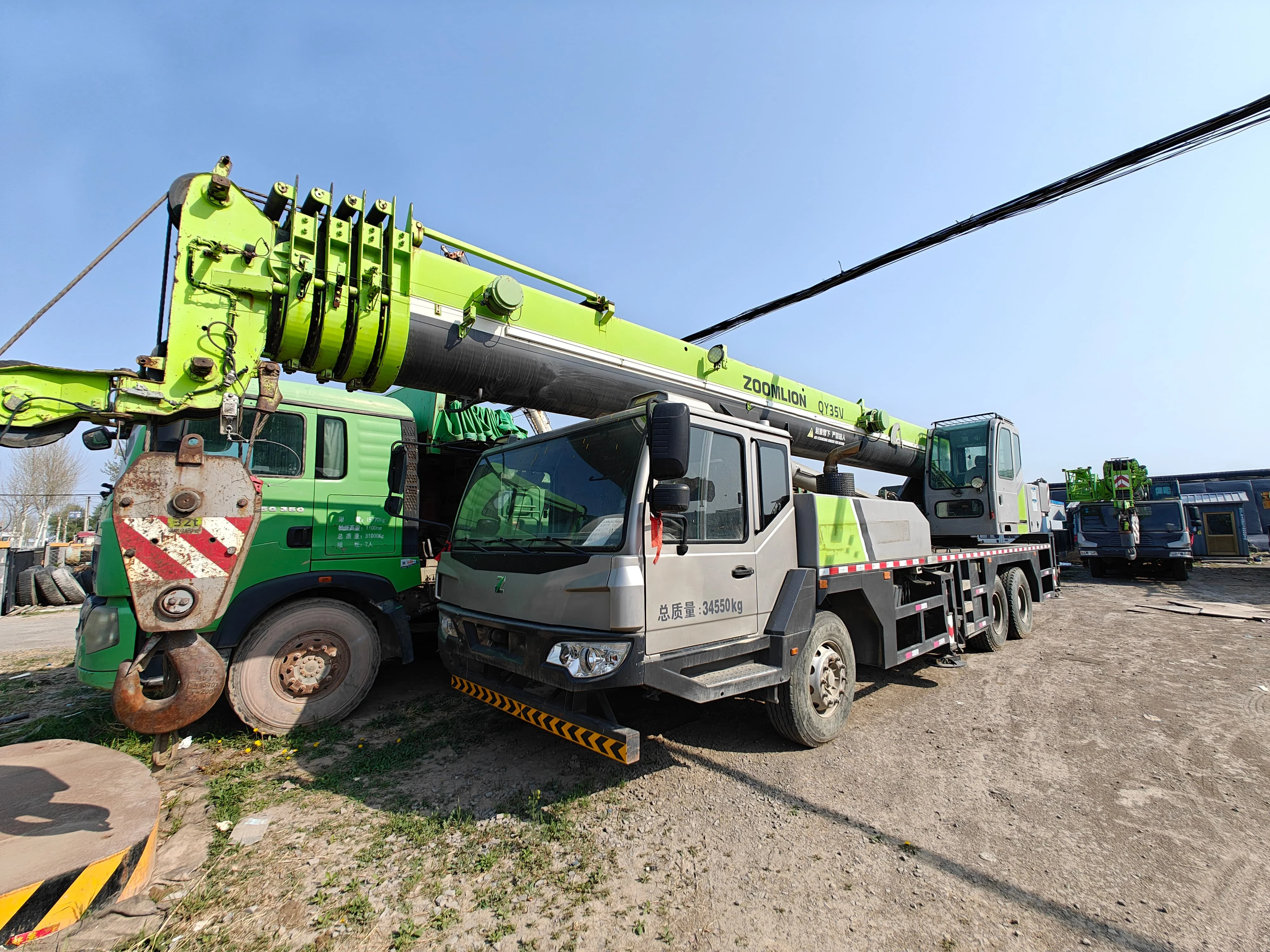 ミンゴ出品 Second-hand Zoomlion Mobile Crane - Heavy Lifting Solutions
