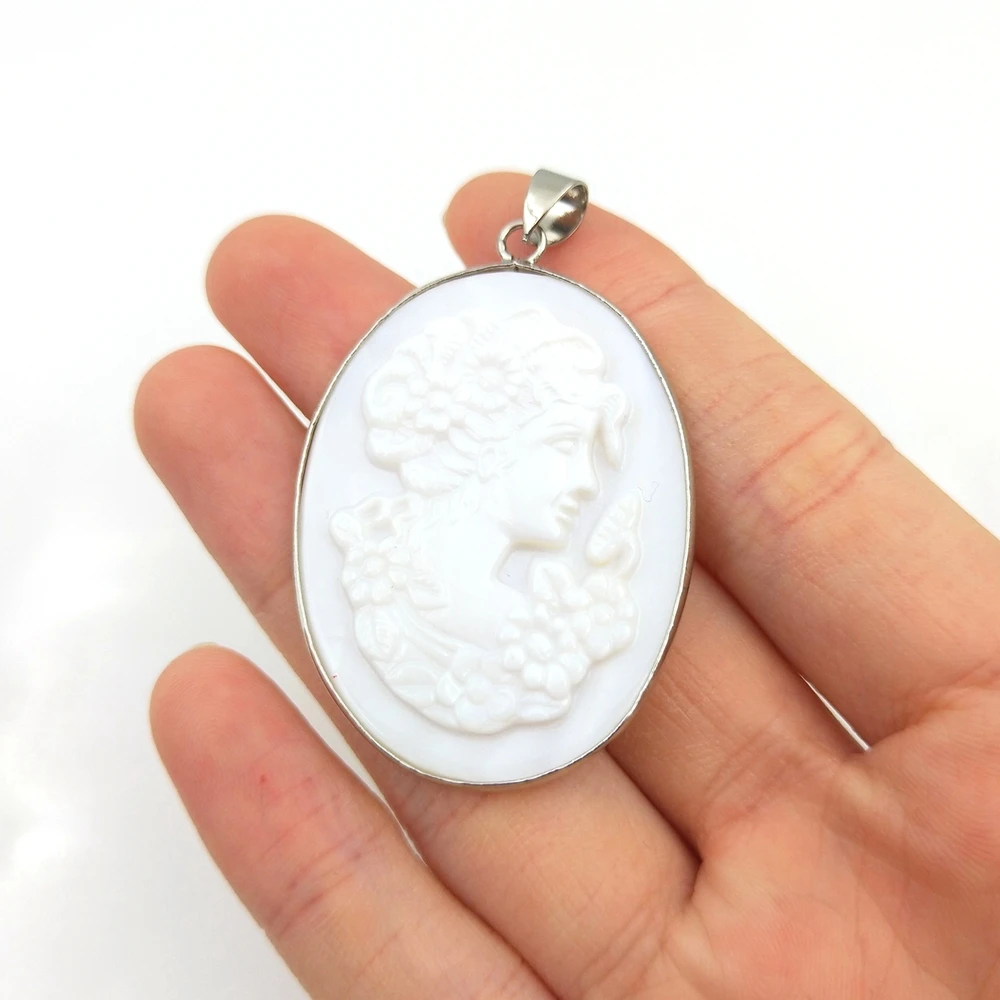 Bulk Wholesale New Romantic Lady Design Loose Hand Carved White Shell Cameo Pendant Silver Bezel Natural Gemstone Christmas Gift