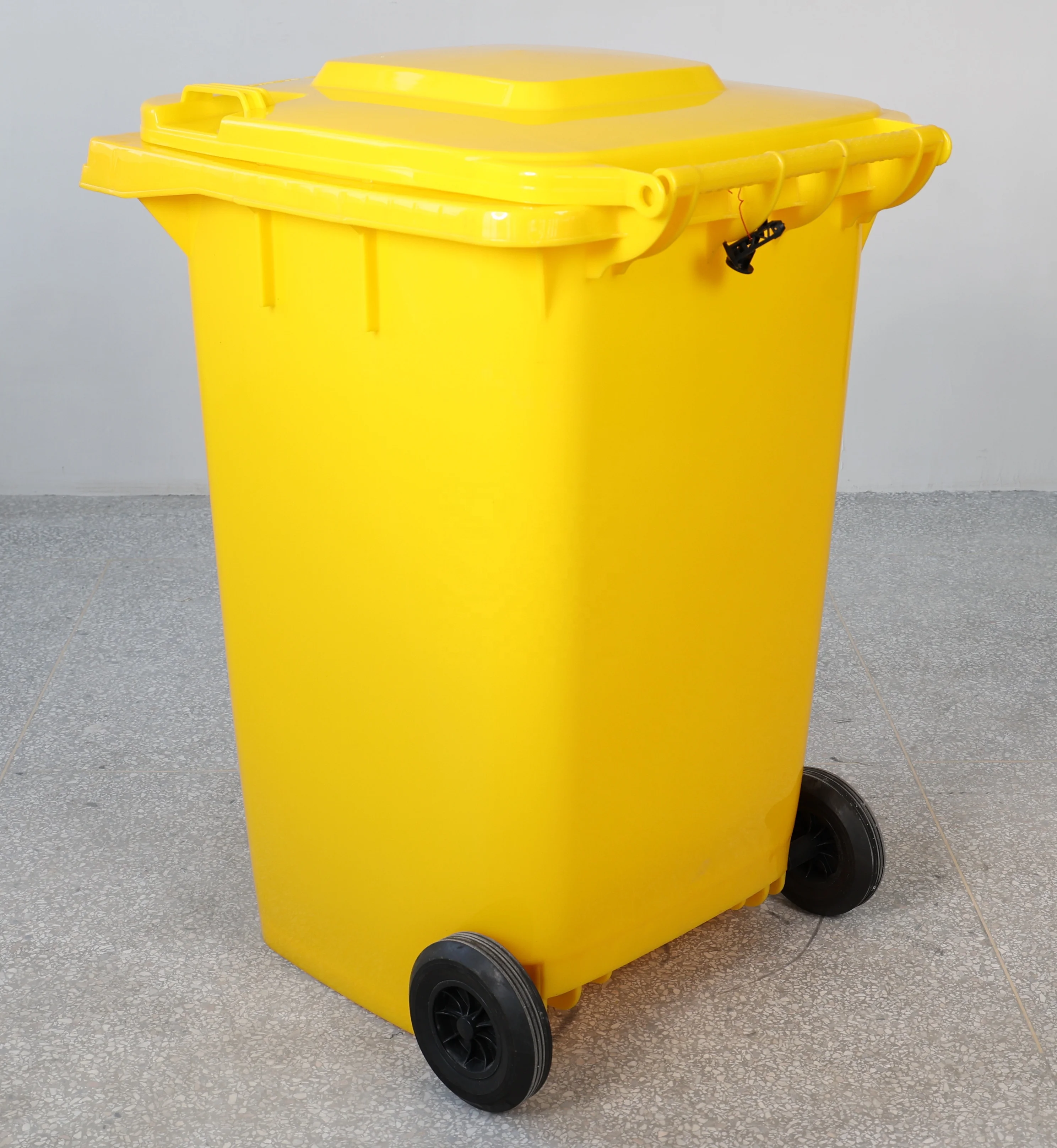 HDPE Public Plastic Garbage Bin Outdoor Street 360L Green EN 840 Rolling Dustbin 96 Gallon Trash Can with Cover