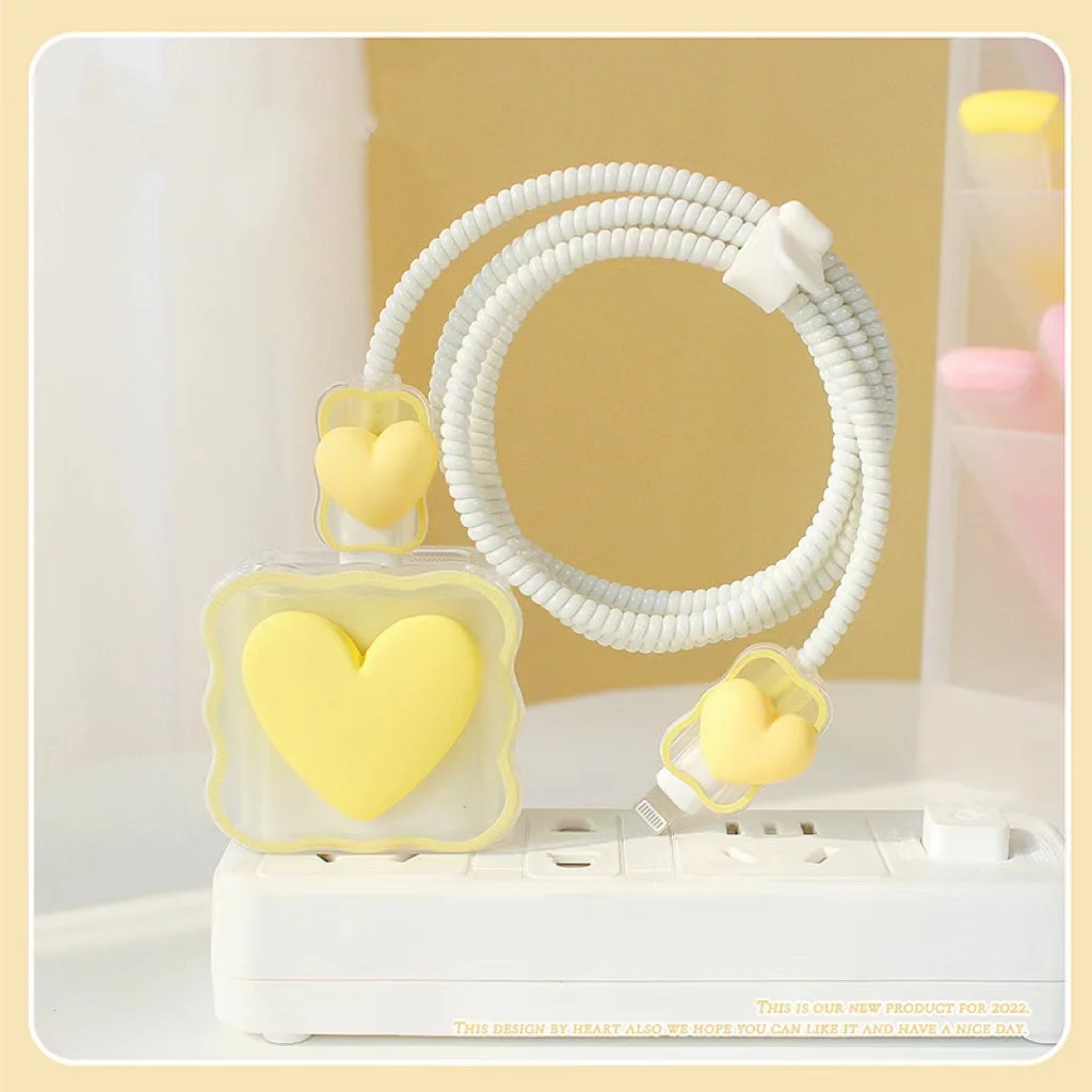 New Design Cute Usb Cable Protection Sleeve Charger Protective Case for 14 Pro Max Mobile Phone Charging Cable String Anti-break