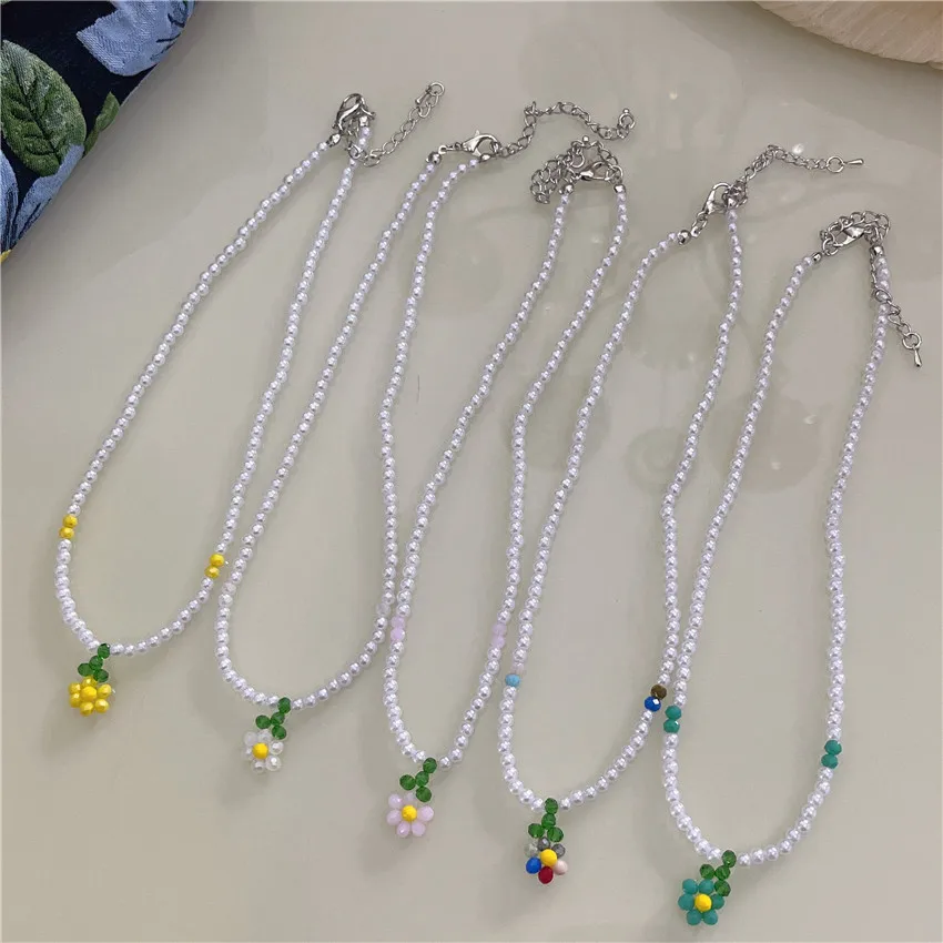 small bead necklace design