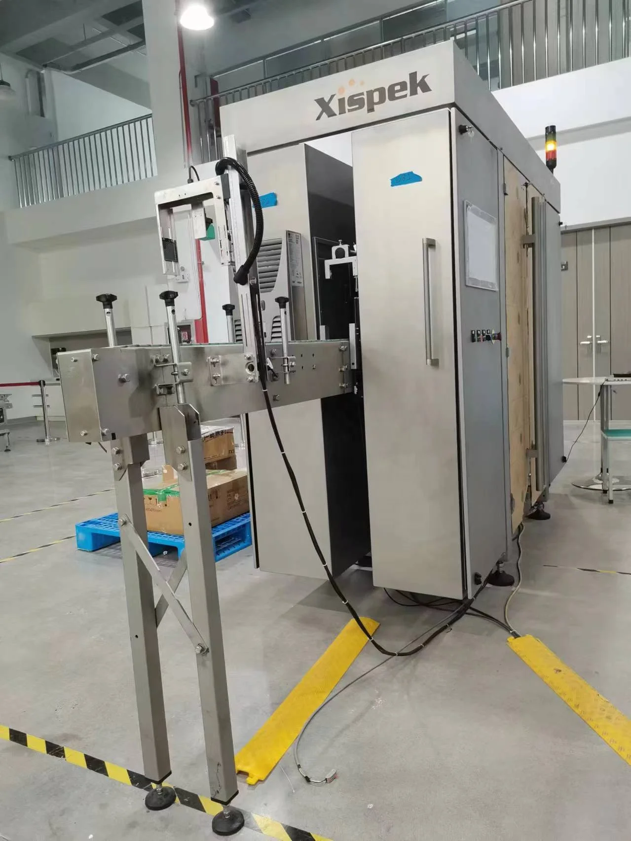 Quality Control Inspection System Machine with Inspection Camera Empty Glass Bottle for Beverage & Wine Production