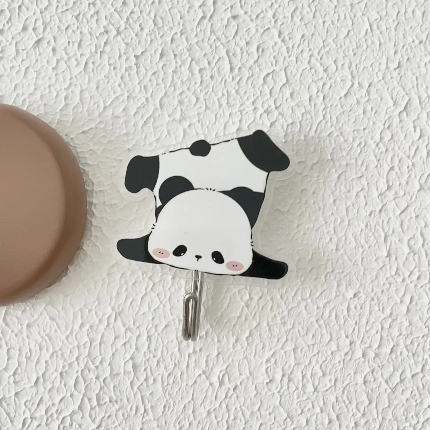 Door novelty hooks Panda gift behind door bathroom novelty hooks Cute acrylic traceless novelty hooks no punch details