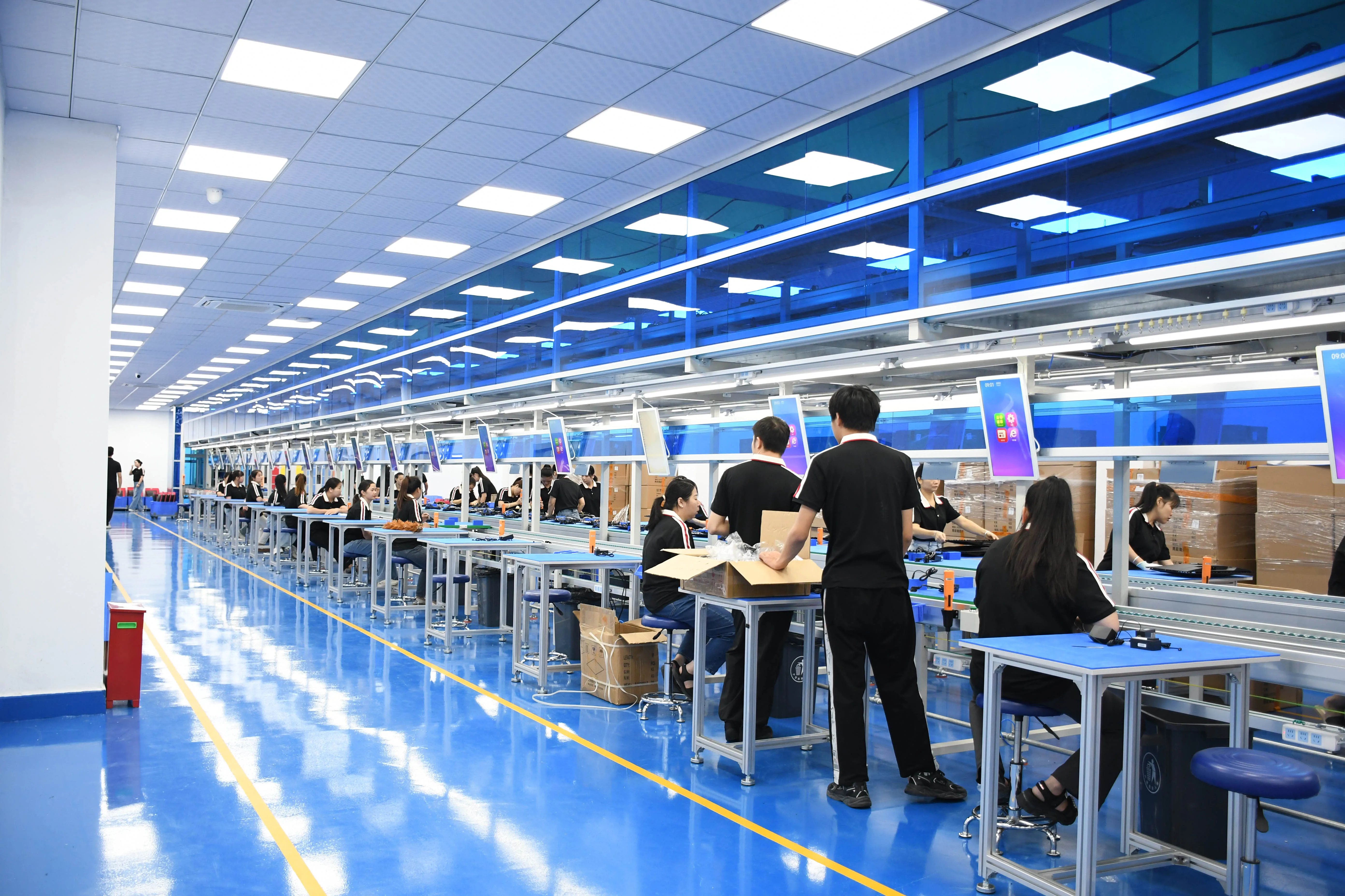 Shenzhen XRH Sci-Tech Co., Ltd. 2