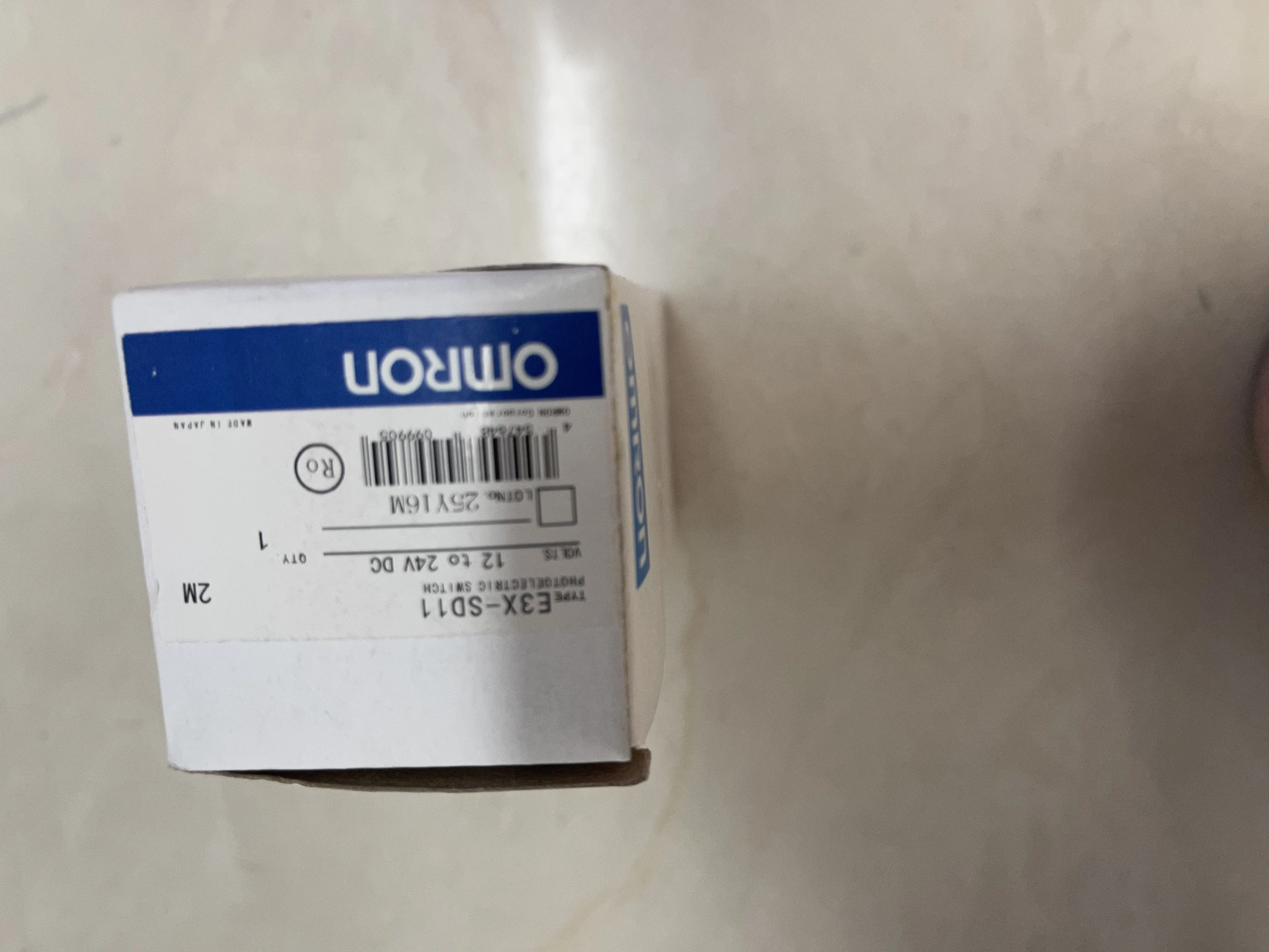 Omron Photoelectric Sensor Amplifier E3X-SD11 Omron Photoelectric Sensor Amplifier E3X-SD11