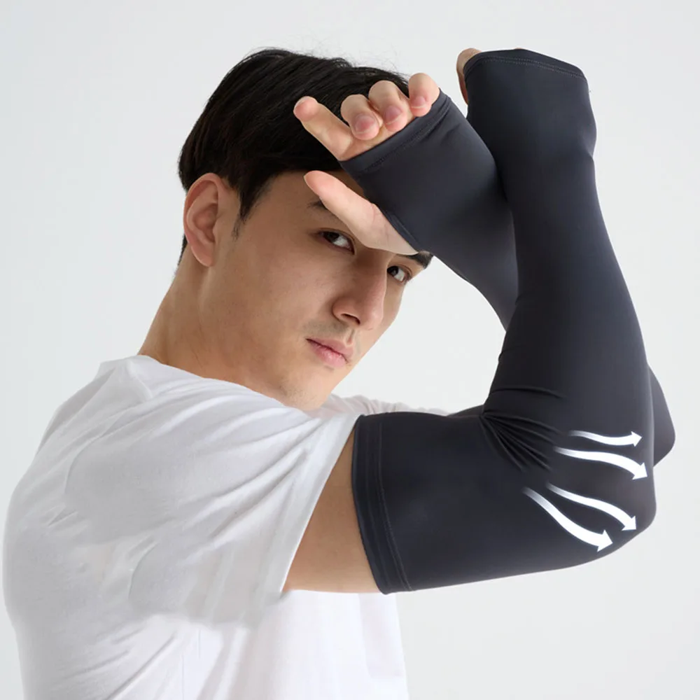 Trendy Men's Outdoor Sports Nylon Arm Sleeves Breathable Lightweight UV Protection Seamless Quick Dry Sweat-Wicking Cycling