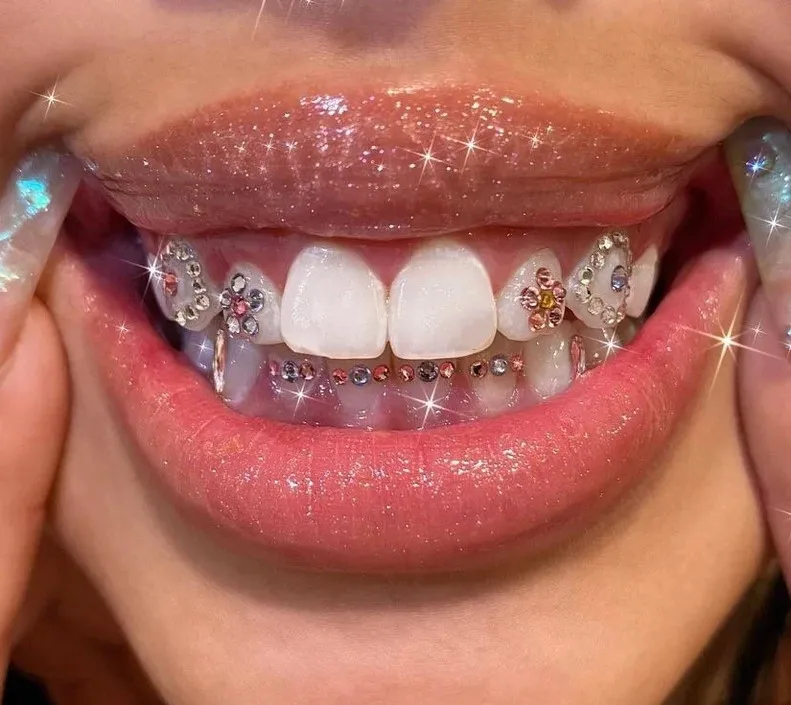 Professional Tooth Gem Training Kit Crystal Light Cure Teeth Gem Whitening Diy Tooth Gem aperçu 5