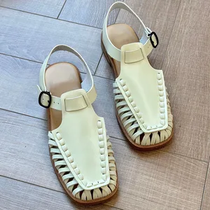 Walking Style Shoes Flat Sandals Ladies Sandals Leather Buckles Fashionable Luxury Sandals Handmade White