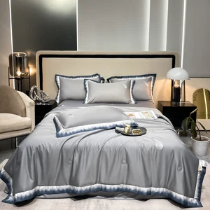 Luxury Embroidered Feather Silk-liked Quilt Sets Solid Color Cooling Beddings for King Queen Size 4Pcs Summer Sheets for Home