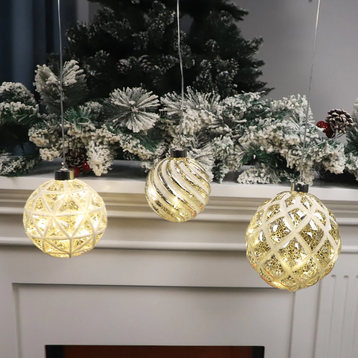 hand painted christmas glass bauble led transparent globe classic glass christmas ornaments balls hanging