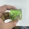 สีเขียว