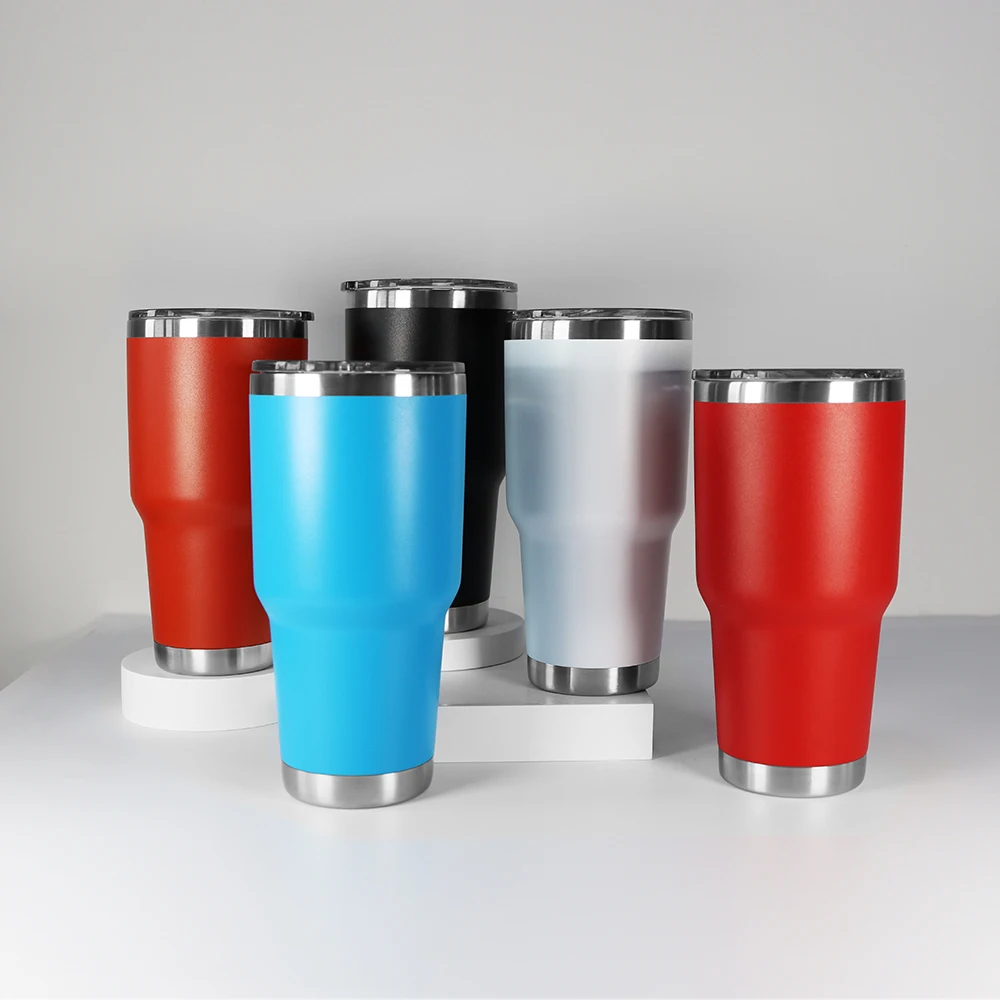 Coffee tumbler with leak proof lid