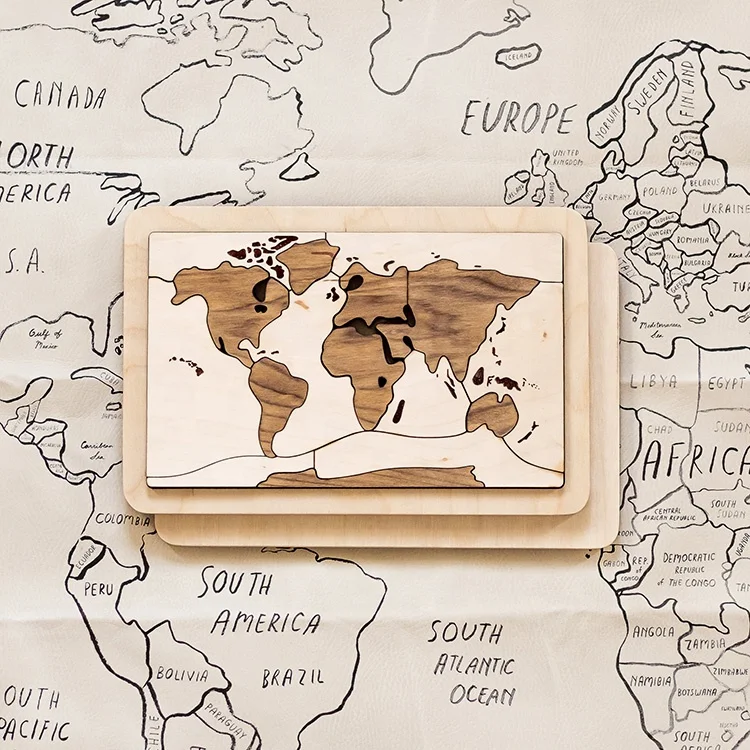 Bản đồ thế giới gỗ: Đây là sản phẩm độc đáo và đẹp mắt cho những người yêu thích đồ gỗ. Bản đồ được chế tác bằng gỗ tự nhiên cao cấp, với sự kết hợp tinh tế giữa các lục địa và đại dương. Một tác phẩm nghệ thuật mà bạn nên sở hữu.