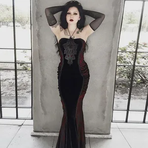 Elegant Black Gothic Long Dress with Lace Detailing - Ideal for Cosplay Special Events